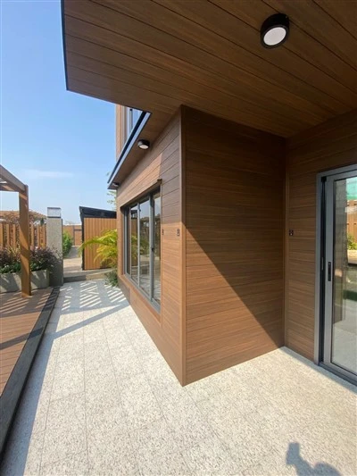 Revestiment exterior en relleu 3D